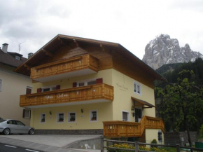 Garni Ossi Santa Cristina Valgardena